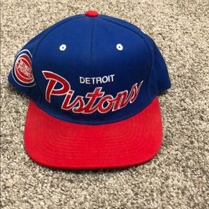 Mitchell & Ness Detroit Pistons SnapBack